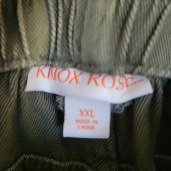 XXL wide leg paper bag style pant with button fly in army/olive green - Picture 2 of 4